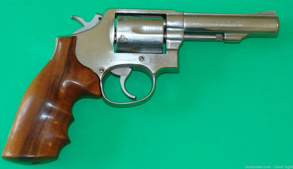 SMITH & WESSON MODEL 65 -3 4" BARREL .357MAG STAINLESS STEEL SQUARE BUTT-img-1