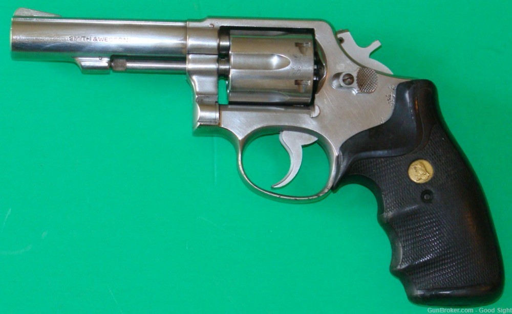 SMITH & WESSON MODEL 64 -3  4" BARREL .38SPL STAINLESS STEEL SQUARE BUTT-img-0