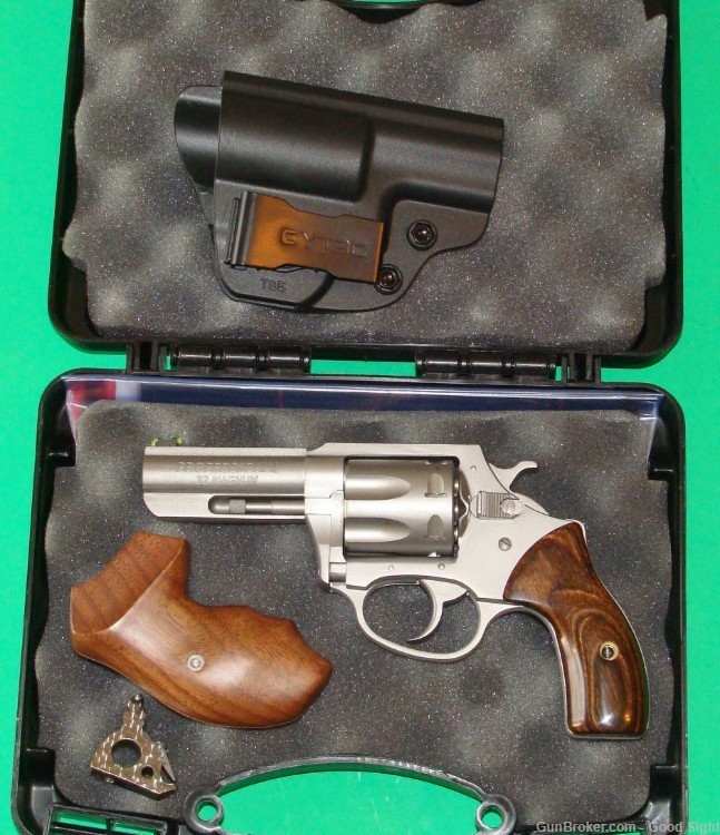 CHARTER ARMS PROFFESSIONAL REVOLVER 7RD 32H&RMAG 3"BBL STAINLESS -img-2