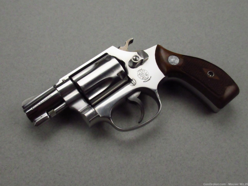 Very rare 1966 2" MODEL 60 Smith & Wesson Revolver Chiefs Special 38 S&W 36-img-4