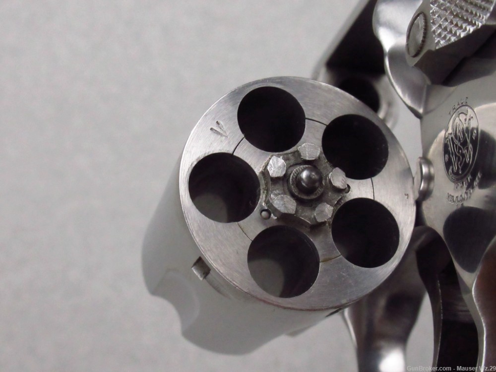 Very rare 1966 2" MODEL 60 Smith & Wesson Revolver Chiefs Special 38 S&W 36-img-63