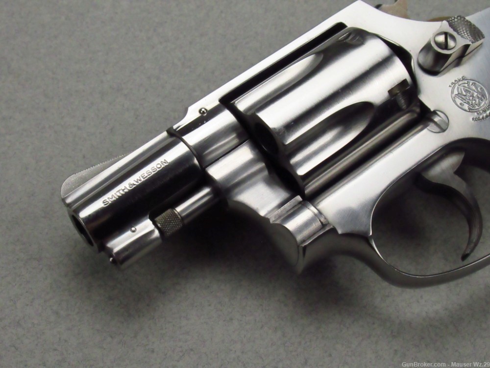 Very rare 1966 2" MODEL 60 Smith & Wesson Revolver Chiefs Special 38 S&W 36-img-5