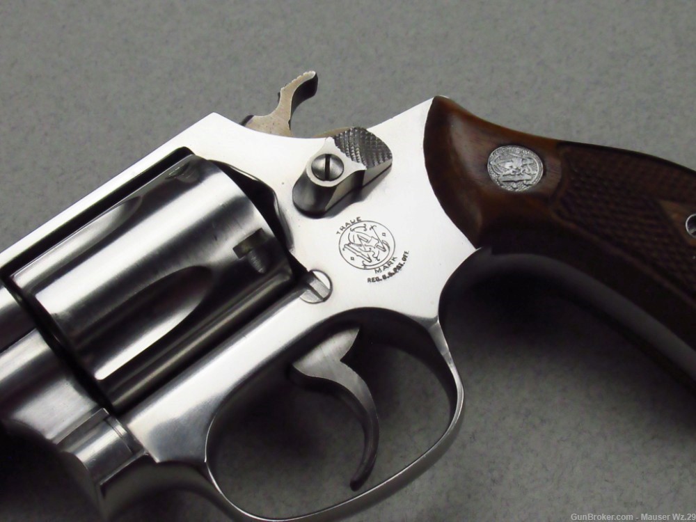 Very rare 1966 2" MODEL 60 Smith & Wesson Revolver Chiefs Special 38 S&W 36-img-6