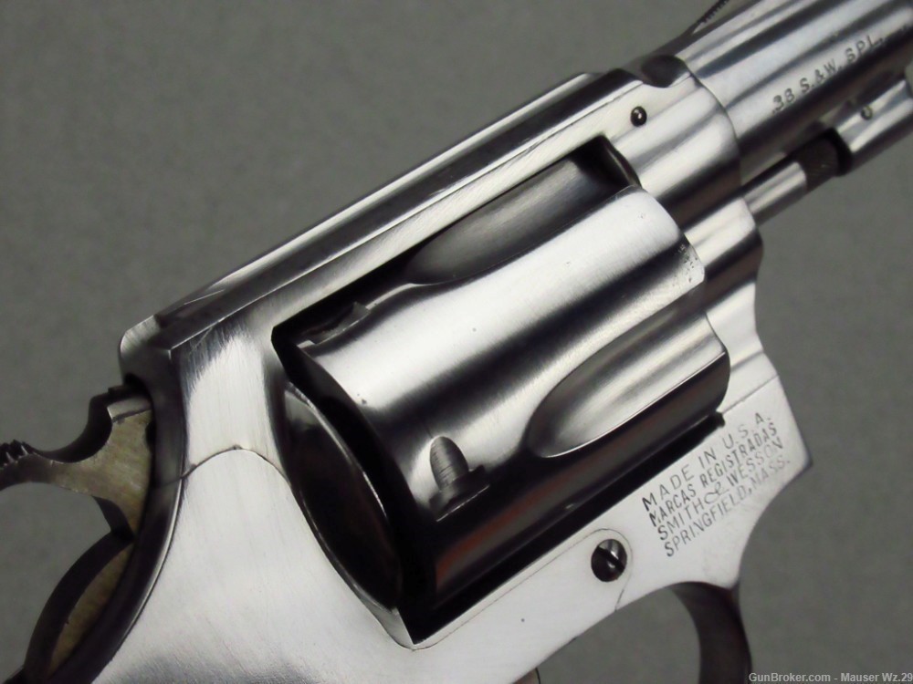 Very rare 1966 2" MODEL 60 Smith & Wesson Revolver Chiefs Special 38 S&W 36-img-41