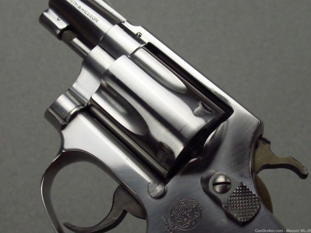 Very rare 1966 2" MODEL 60 Smith & Wesson Revolver Chiefs Special 38 S&W 36-img-11