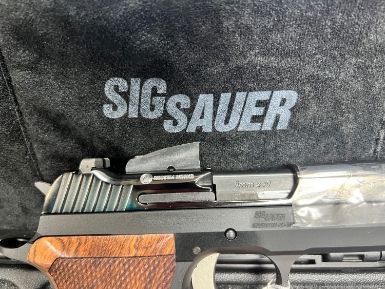 Sig Sauer P210 Carry 9MM Custom Works w/ locking case-img-4