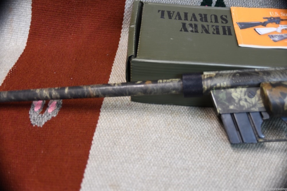 Henry U.S. Survival rifle in Camo 22 LR as NEW 2 Mags w/Box-img-4