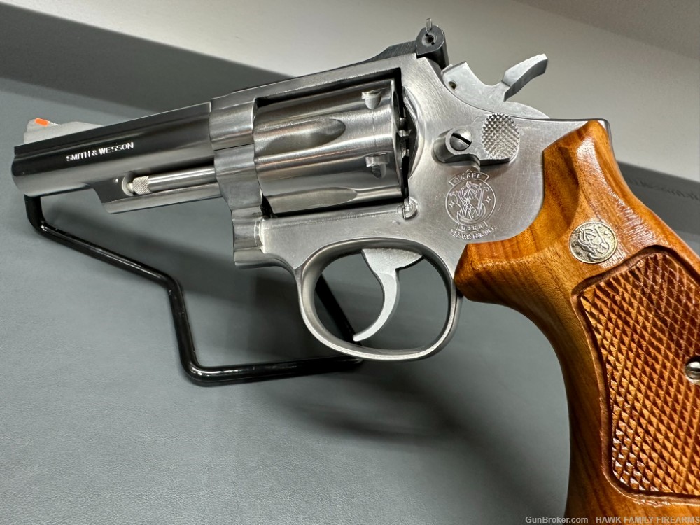 SMITH & WESSON 66-3 *PRE-LOCK* POLISHED STAINLESS 357 MAG 4" STUNNING -img-4