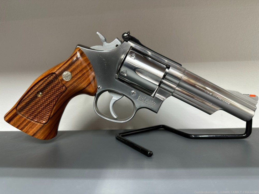 SMITH & WESSON 66-3 *PRE-LOCK* POLISHED STAINLESS 357 MAG 4" STUNNING -img-1