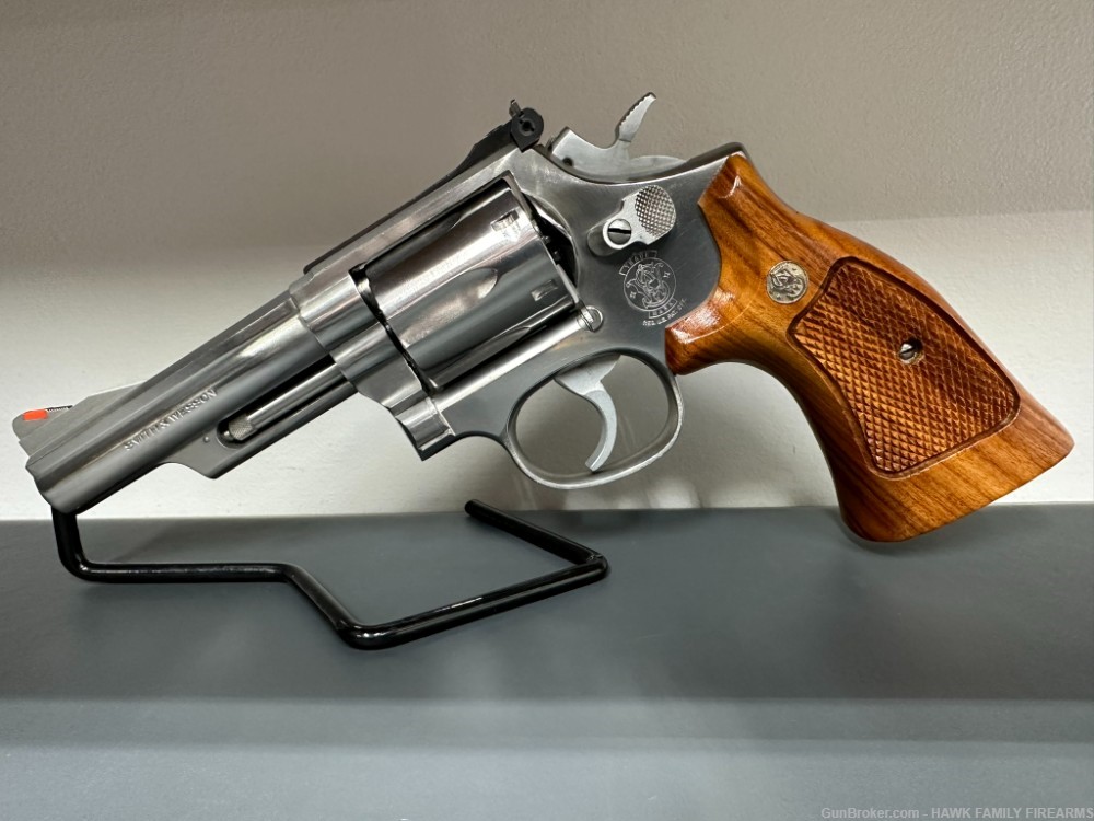 SMITH & WESSON 66-3 *PRE-LOCK* POLISHED STAINLESS 357 MAG 4" STUNNING -img-0