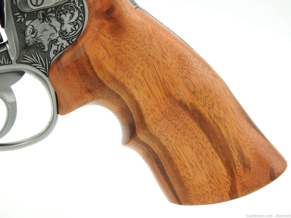 Rare Collector Custom Engraved S&W Smith & Wesson 629 Classic 6.5" 44 MAG-img-8