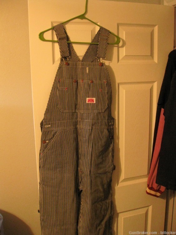 New Round House #45 Made in USA Vintage Hickory Stripe Bib Overalls 32x32-img-0