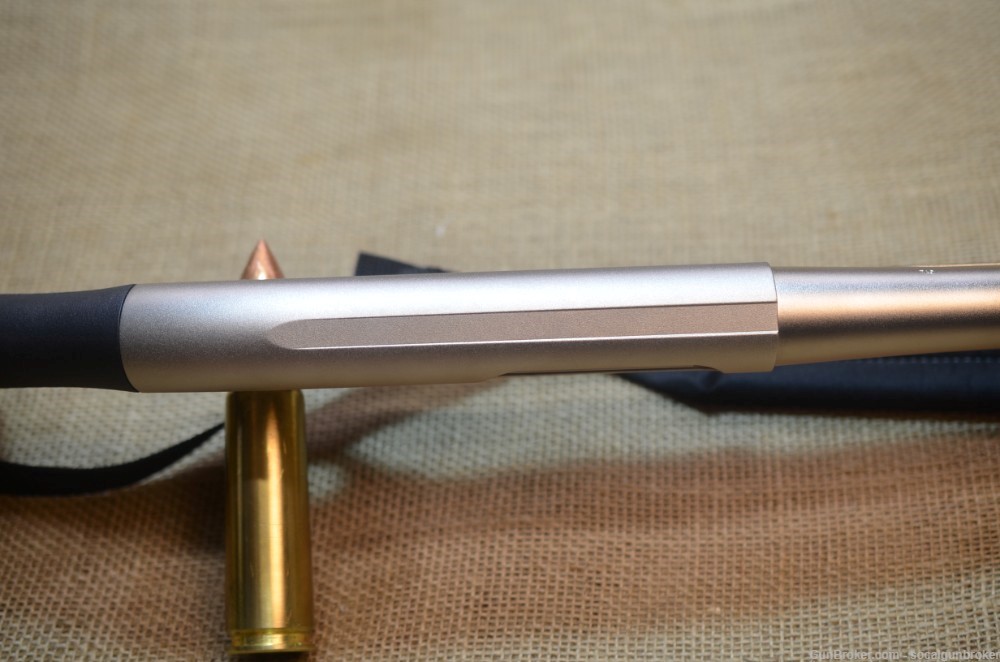 Remington 870 Marine Magnum 12 gauge-img-24