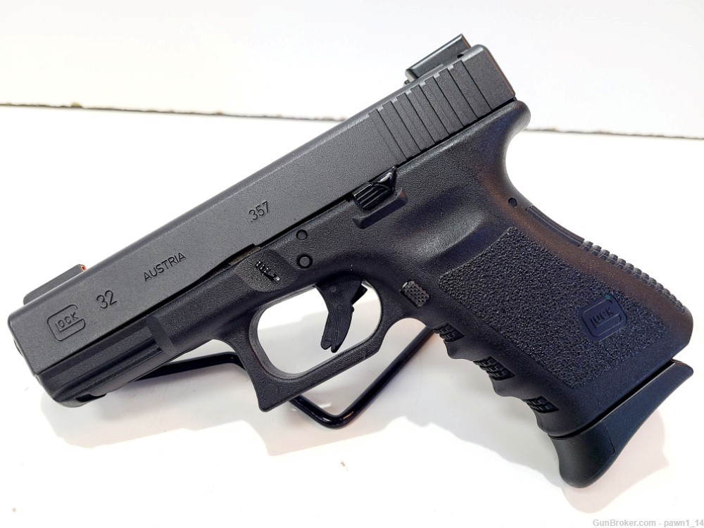 Glock 32 .357 SIG Pistol With 1 Magazine-img-5