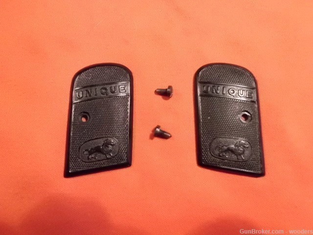French Unique Model 10 Vest Pocket 25 Pistol Grips w/ Screws Lion Grip Part-img-2