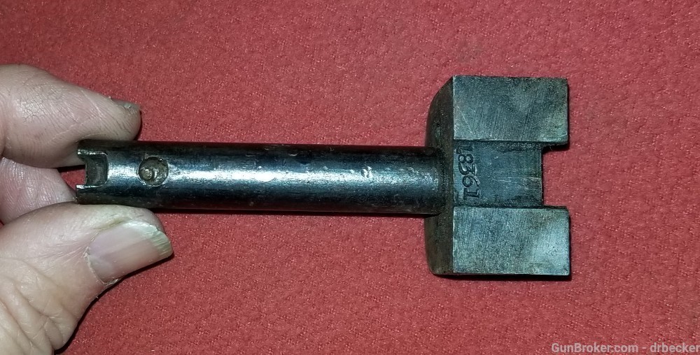 Ithaca Lefever Single Barrel Trap No 3 gun parts forend iron original-img-1