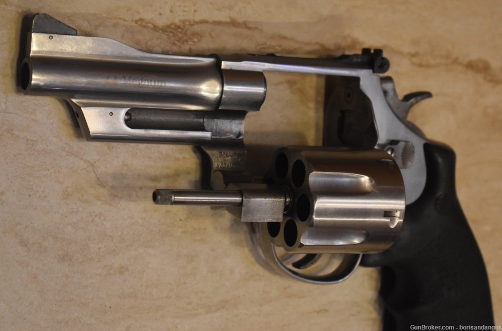 S&W Wesson 629-4 Mountain Gun 4" 44 mag 1994 SS -img-4
