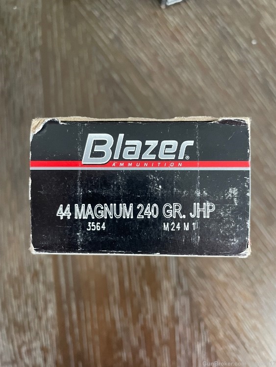 Blazer 44mag 240gr JHP 50rd box+bonus 62 rds total. -img-6