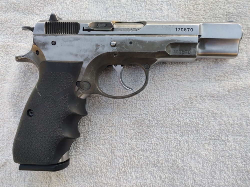 CZ 75 Pre-B Date Stamped 1987, very decent gun!-img-5