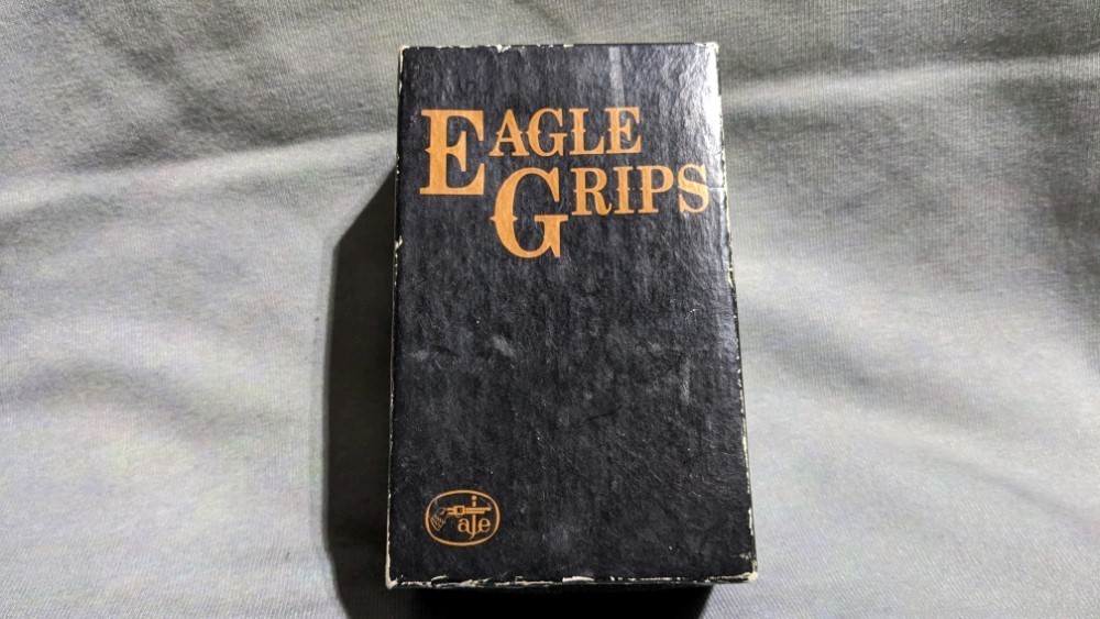 Eagle Grips Browning 1935 High Power Ebony NOS-img-2