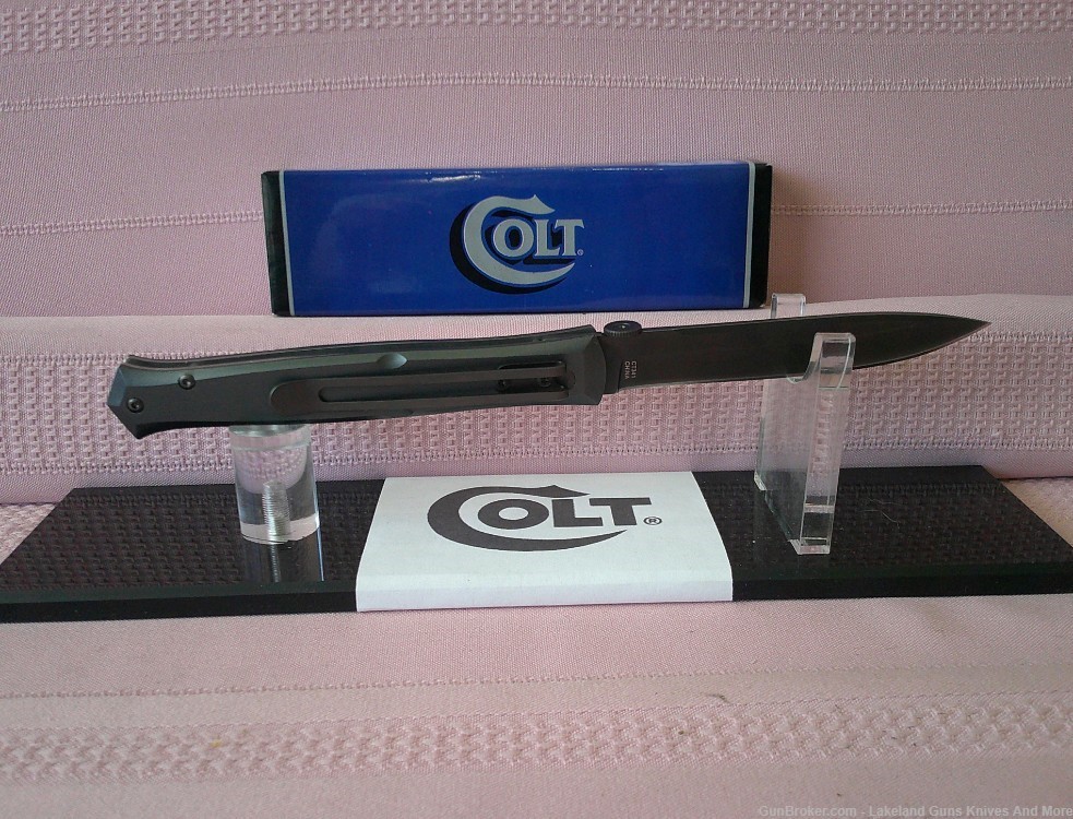 New In Box COLT Black Blade Titanium Stiletto Liner Lock Folding Knife!-img-3