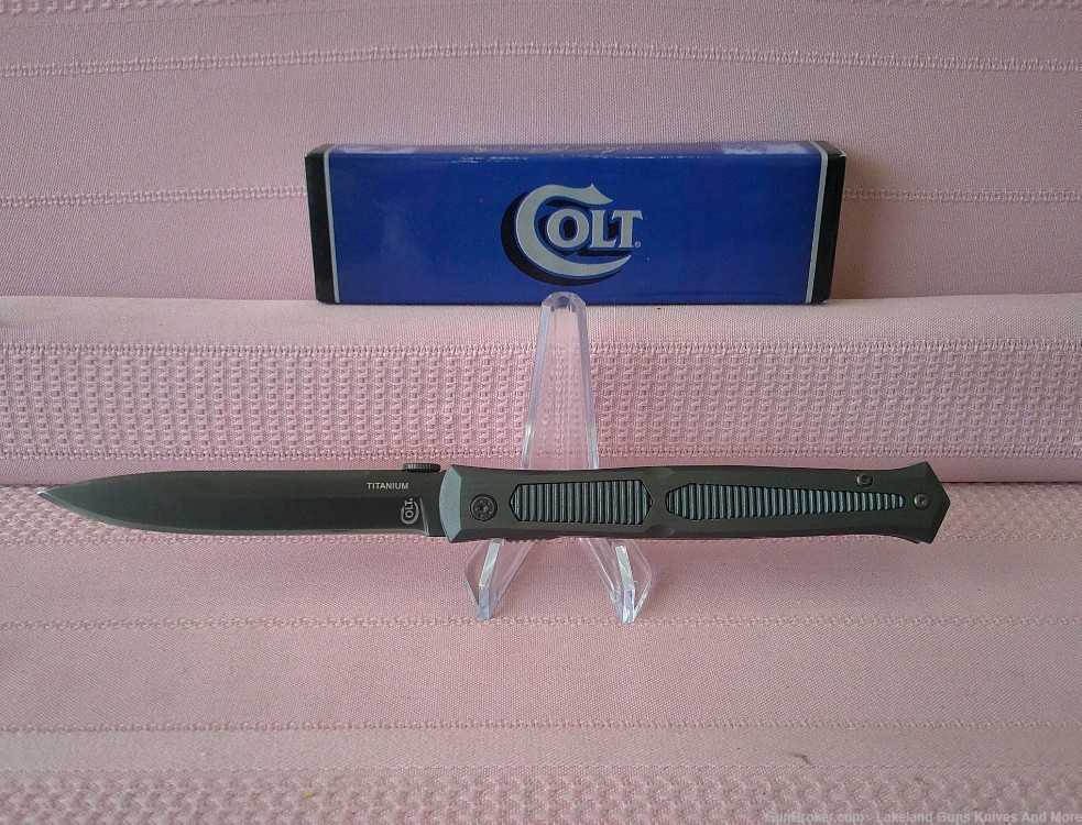 New In Box COLT Black Blade Titanium Stiletto Liner Lock Folding Knife!-img-8