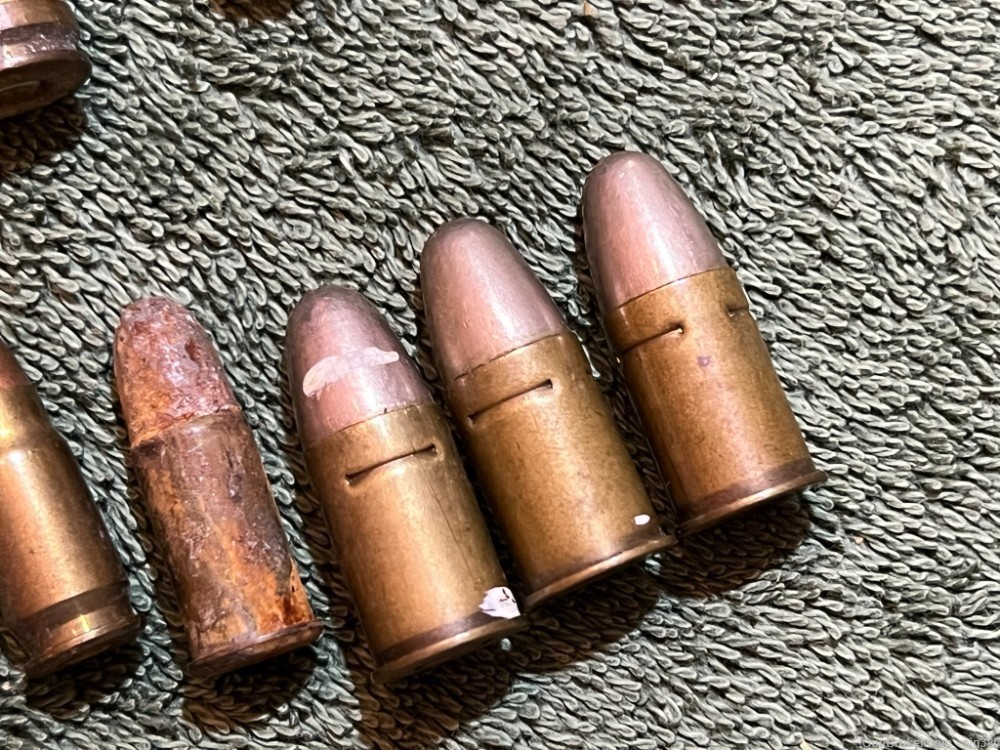 ANTIQUE & VINTAGE AMMO COLLECTION-img-1
