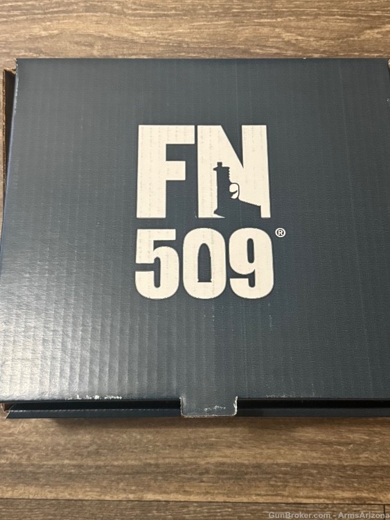Fn 509 Compact Bundle Package 5 Mags & Soft Case-img-5