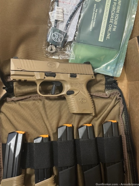 Fn 509 Compact Bundle Package 5 Mags & Soft Case-img-2