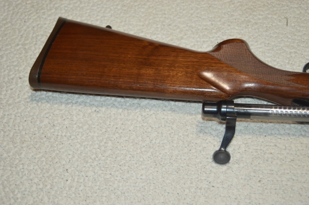 VERY NICE Remington 700 BDL / Classic 7mm Remington Magnum With Sights-img-7