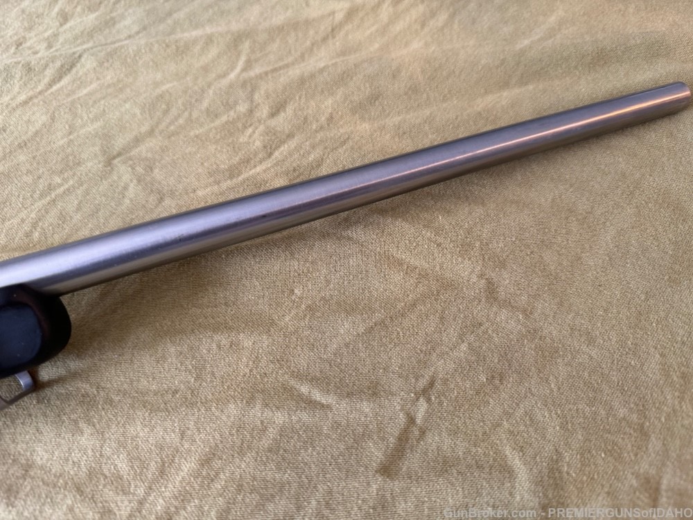 RUGER m77 243 win Zytel boat paddle stock STAINLESS synthetic rifle -img-7