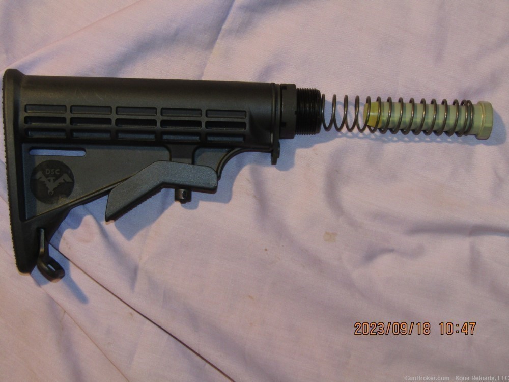 DSC AR-15 carbine butt stock with buffer and spring-img-1