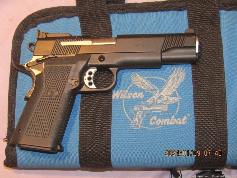 Wilson Combat, KZ-45, 5 inch barrel, with 4 magazines and soft case, excell-img-2