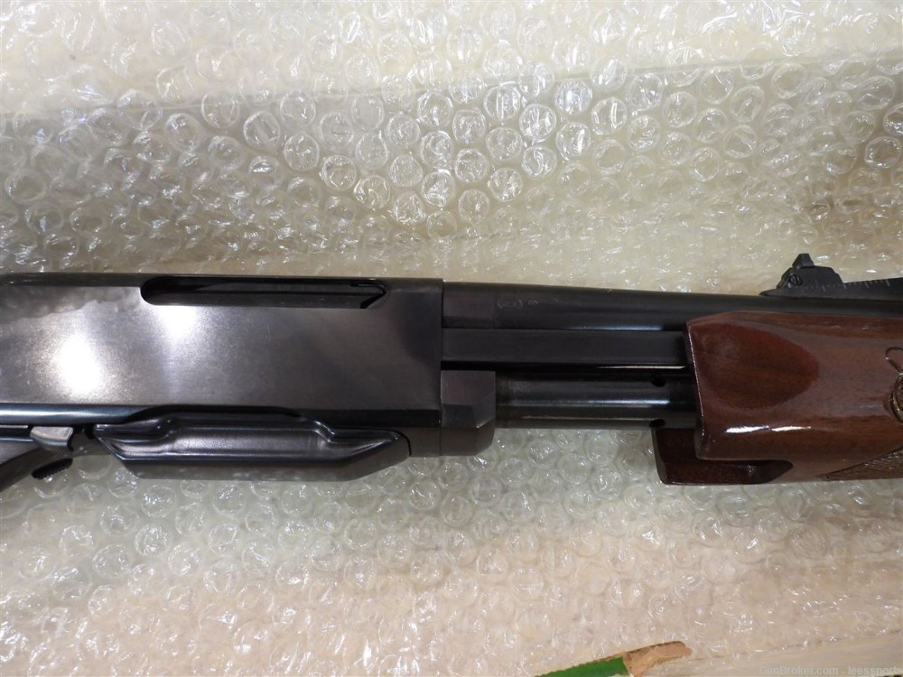 Remington 760 35 Rem in Factory Box 98%-img-3