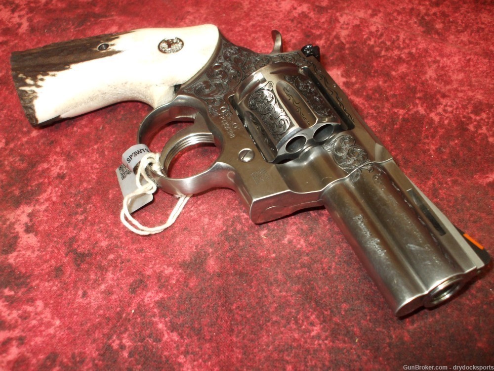 Colt Python 3" Bobby Tyler Gunworks Engraved .357 Magnum RARE-img-14