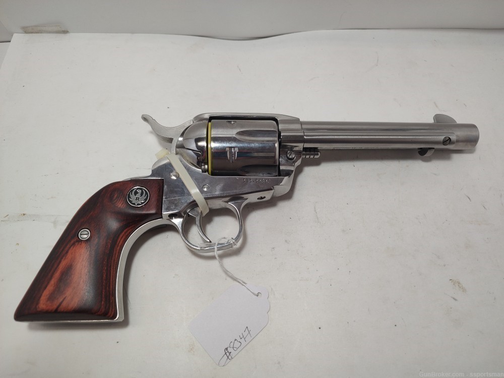 Ruger New Vaquero .45 Colt 6 shot revolver-img-2