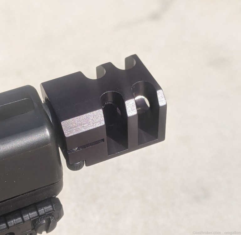 9/16"x24 .40cal Muzzle Brake, Black Ano, 10-degree for Glock 17 width slide-img-4