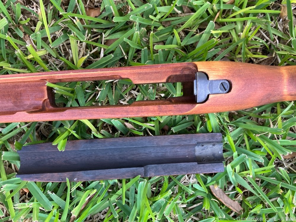 M1 Carbine.  Stock.  M2 stock.  Unmarked.  Complete. -img-4