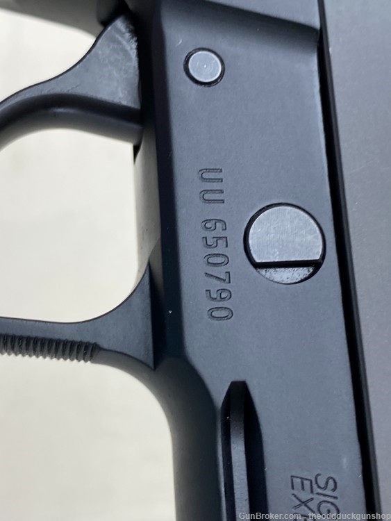 Sig Sauer P226 E2 9mm Para 4.4" Blued-img-22
