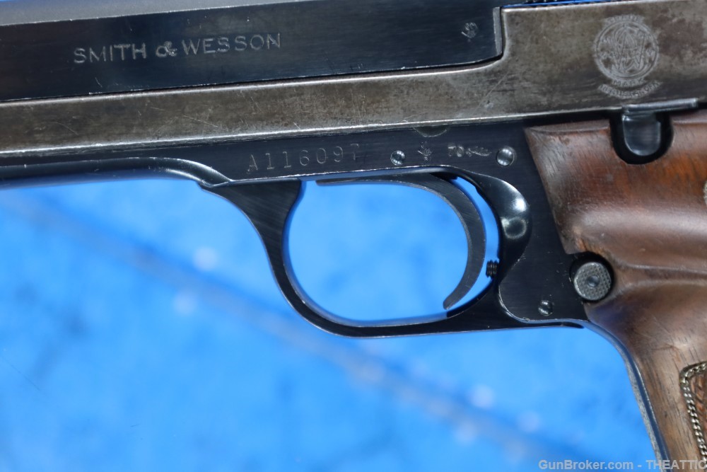 SMITH & WESSON MOD 41 22 LR SEMI AUTO TARGET PISTOL DATED 1970 C&R ELIGIBLE-img-5