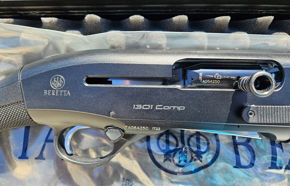 BNIB Beretta 1301 Comp 12GA  Penny Start-img-6