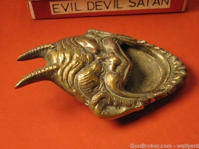 Horned Evil Devil Head Satan Demon Incense Burner Ash Tray  Silver?-img-15