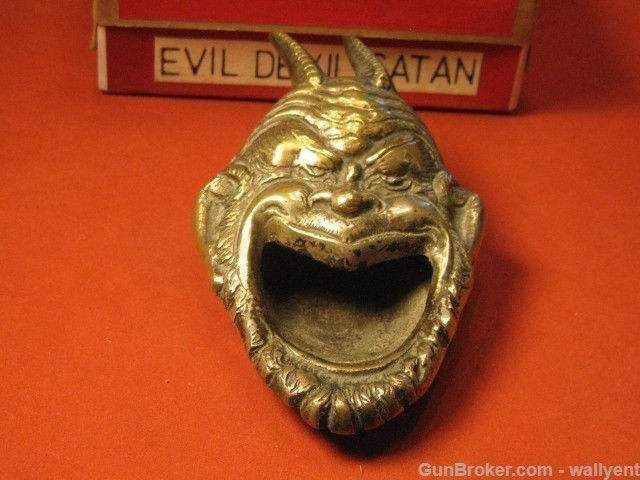 Horned Evil Devil Head Satan Demon Incense Burner Ash Tray  Silver?-img-12