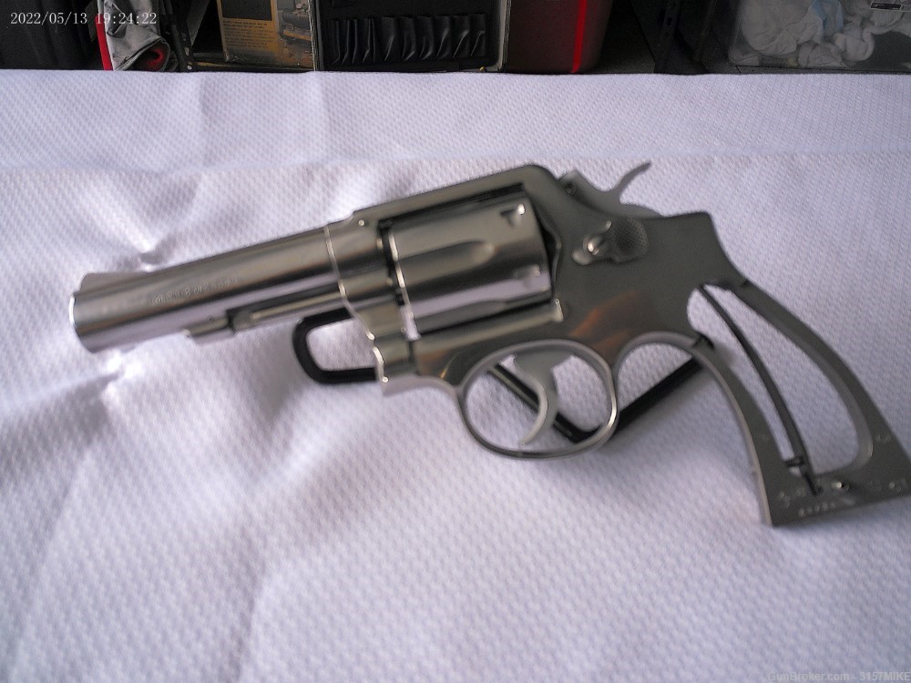Smith & Wesson Model 65-1 M&P Heavy Barrel Stainless, .357 Mag, 4" Barrel-img-26