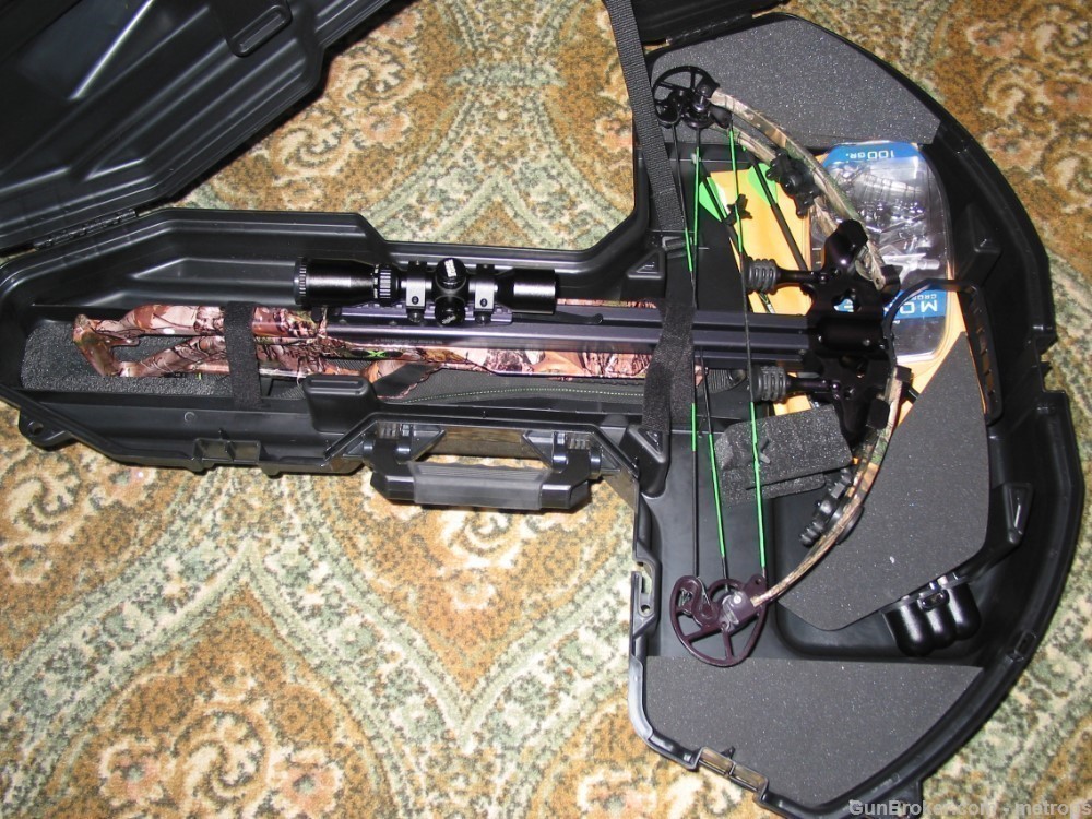 PLANO BOWMAX CROSSBOW CASE-NEW!-img-1
