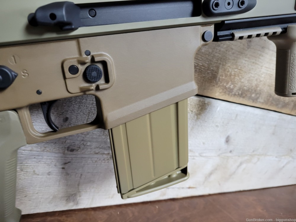 Used FN Scar 17S 7.62x51 FDE W/ Accessories Great Condition!-img-5