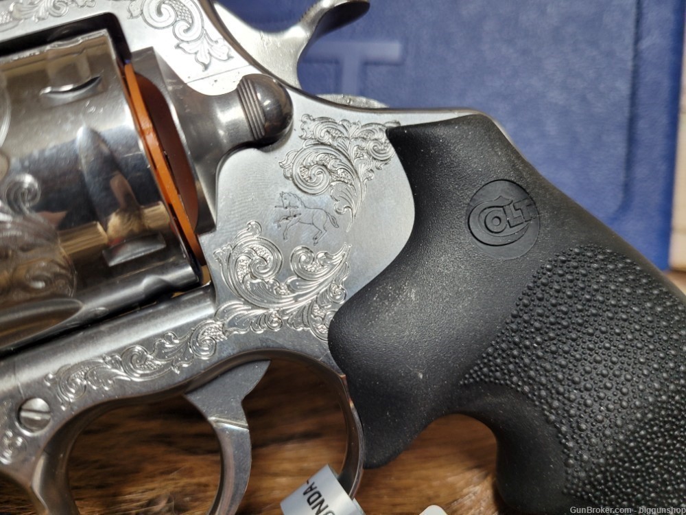 New Colt Anaconda 8'bbl 44Mag Davidsons Exclusive Engraved Stainless Steel -img-10