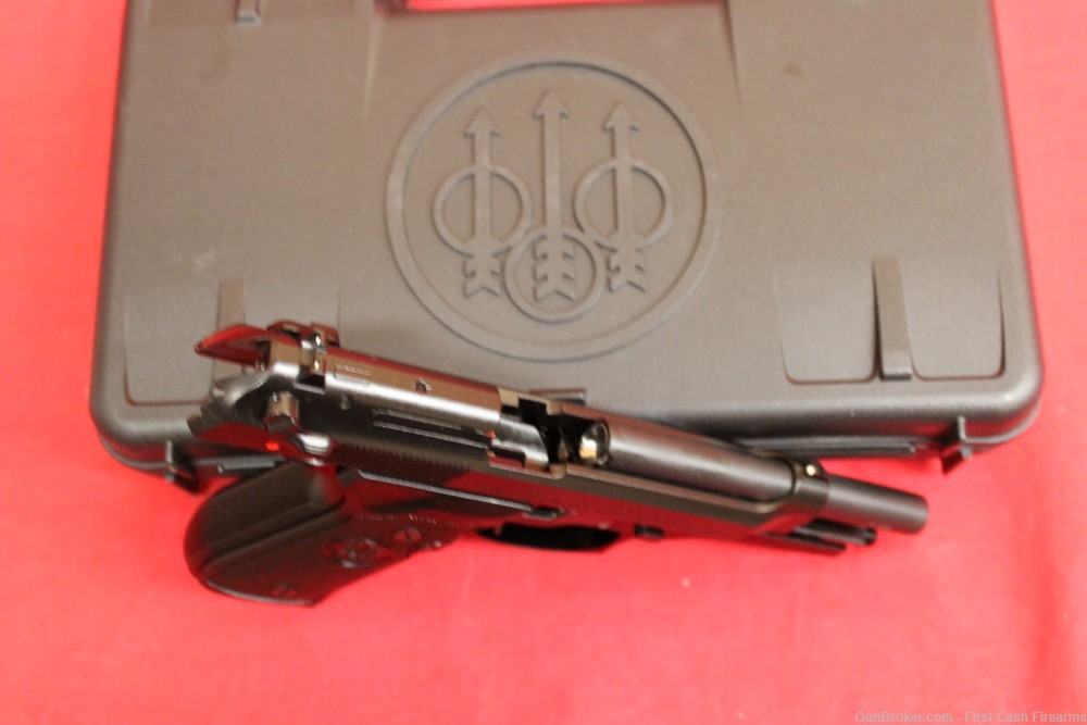 Beretta 92FS "Italian Made". Decocker and Saftey.-img-1
