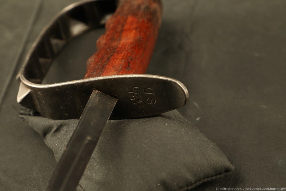 US WWI 1917 U.S. L.F. & C  Knuckle Duster Trench Knife & Sheath-img-5