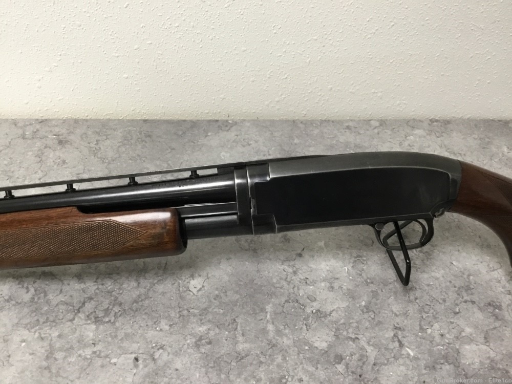 WINCHESTER MODEL 12 (1950 PRODUCTION)-img-5
